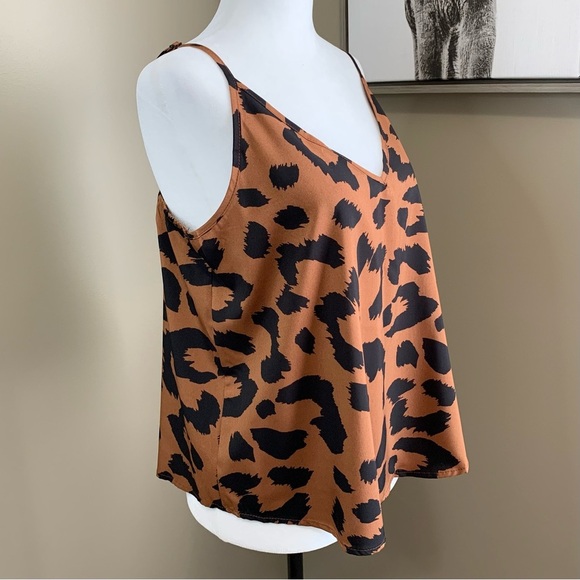 NWOT Emery Rose Cropped Camisole - Picture 6 of 7